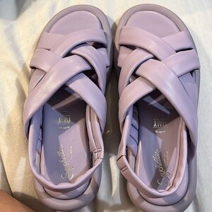 Lavender Seychelles sandals